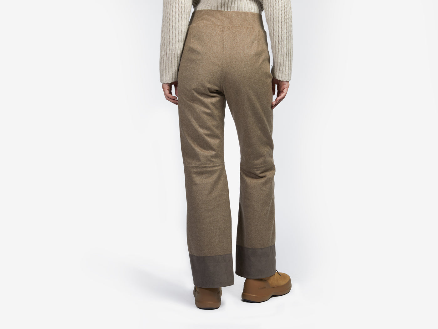Akuna Pant